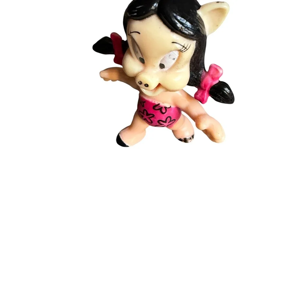 Looney Tunes Petunia Pig 2.5